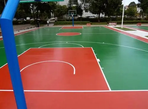 湖南球场地面翻新,裂缝修重要性